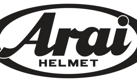 Quelles sont les spécificités des casques intégrés pour motos Arai ?